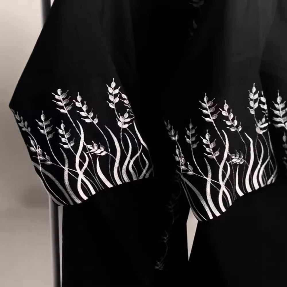 عباية تطريز عربي بأكمام واسعة – زُحشُر