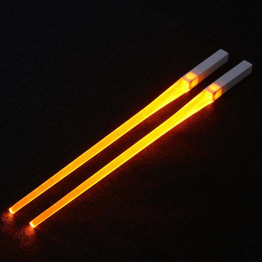 عيدان طعام مضيئة LED – زُحشُر