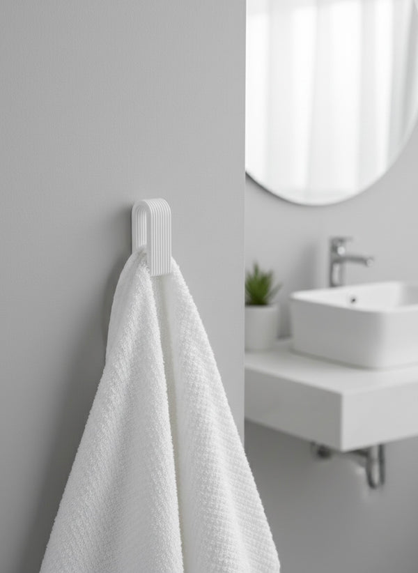 علاقة جدارية للمناشف و الملابس